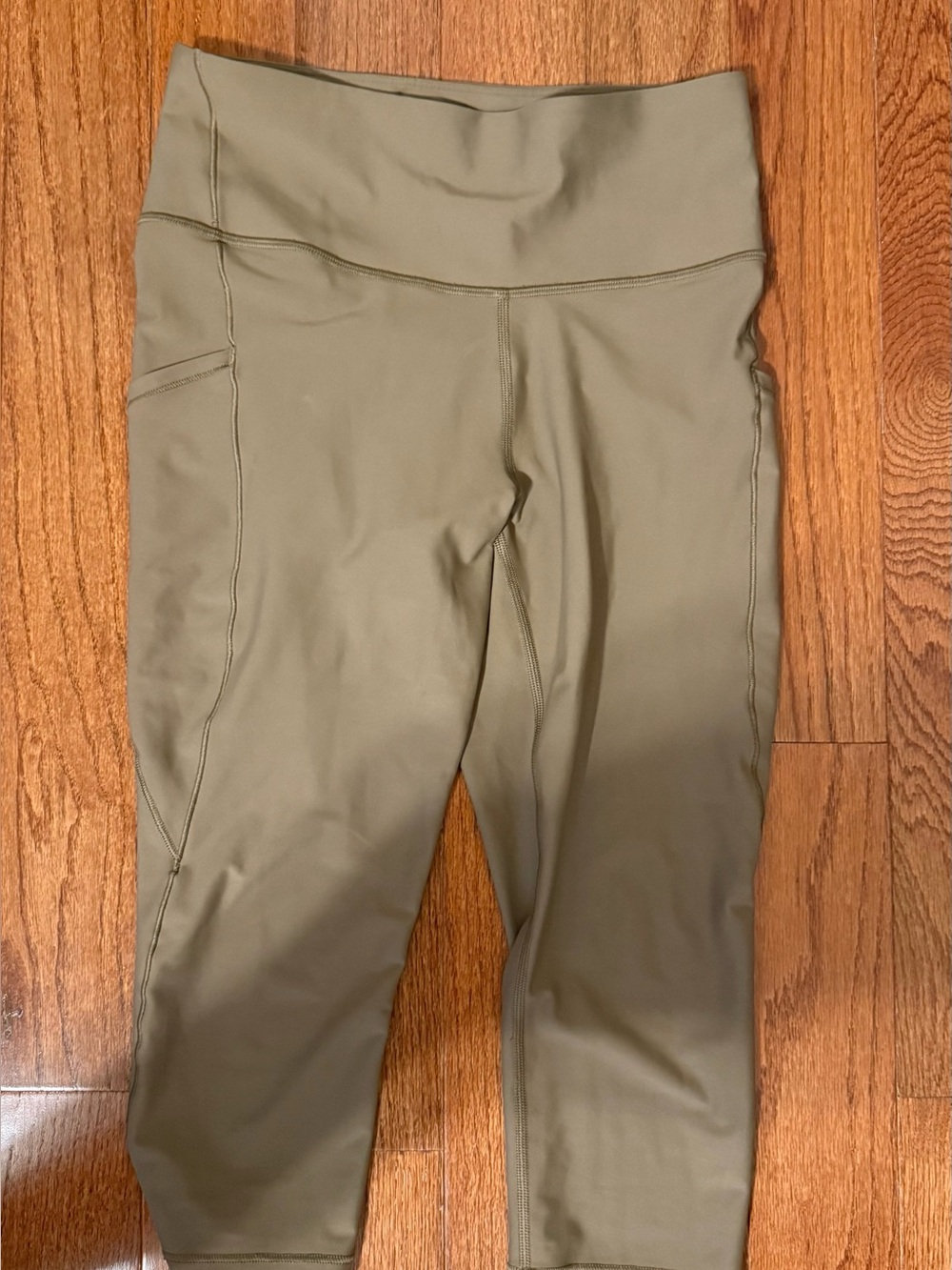 Athleta Interval High-Waist Capri Tights
